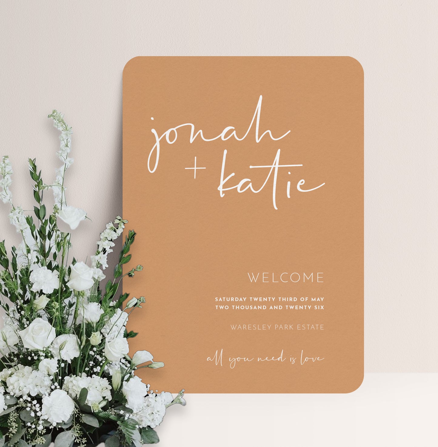 WOODLAND LUXE WELCOME SIGN