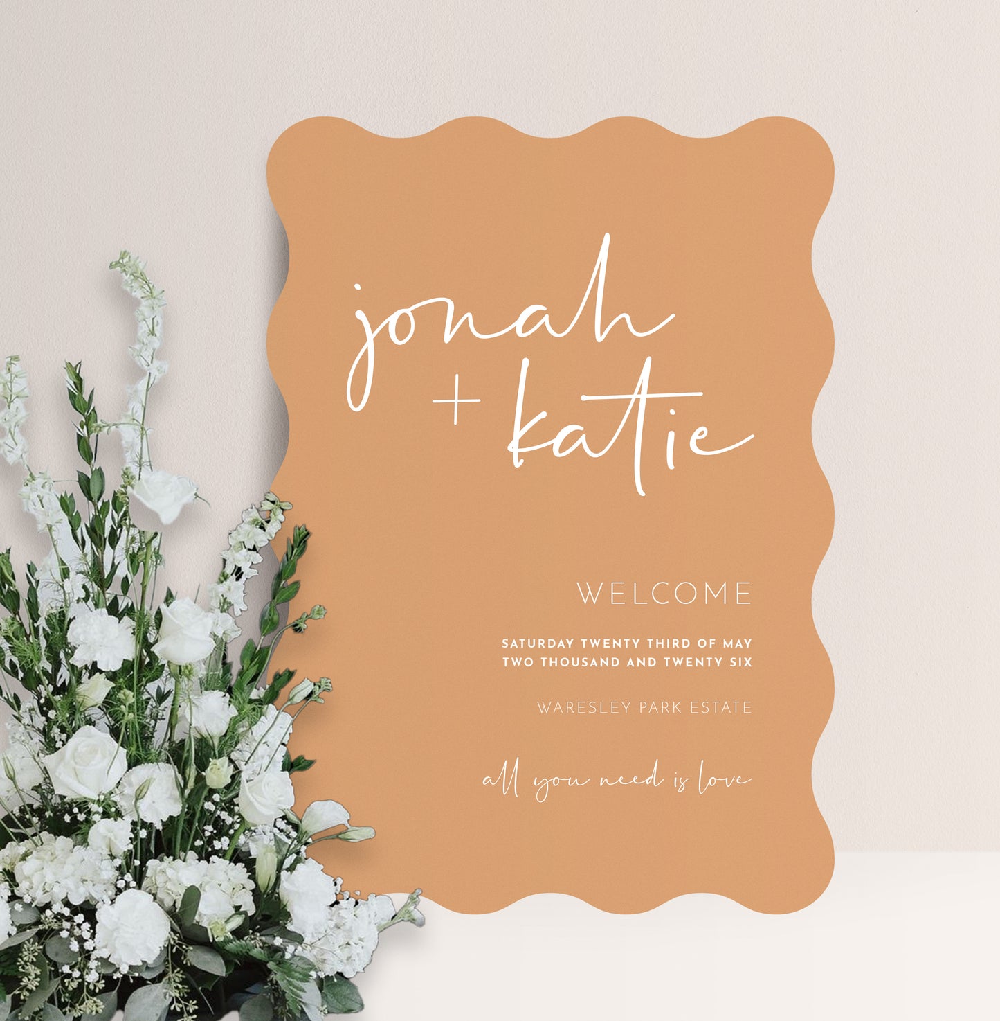 WOODLAND LUXE WELCOME SIGN